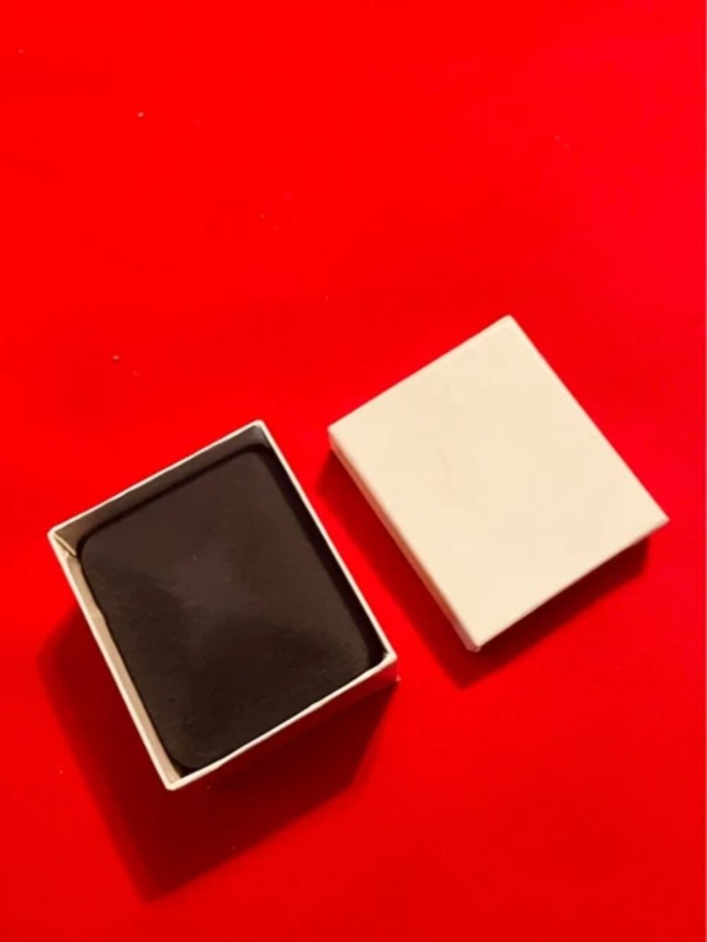 Empty ring box